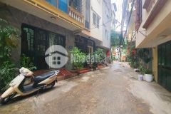 Bán nhà đại từ giải phóng ô tô tránh 31m2 4 tầng 2.6 tỷ