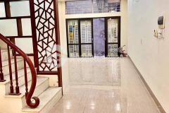 Bán nhà nguyễn chính, 40m2, mặt ngõ thông tứ tung, kinh doanh, chỉ 4.1 tỷ