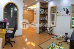 Mặt tiền kinh doanh phan chu trinh buôn ma thuột cách ngã sáu 500m.