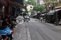 Bán nhà mp nguyễn thiệp vị trí đẹp 7 tầng 82m2 giá 35,5 tỷ. lh 0912442669