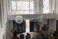 Hxh tránh xe hơi 7c ngủ trong nhà ngang 5m bề thế tặng nội thất cao cấp.