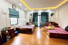 Bán nhà nguyễn văn linh 3.75 tỷ 36m2, 5t, mt4.7m lô góc ô tô 7 chỗ hiếm long biên