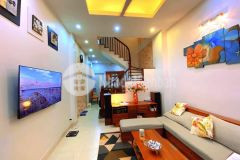 Bán nhà xuân phương từ liêm 40m2 4 tầng 5m mt chủ bán gấp 3 tỷ 5