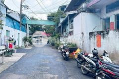 Bán nhà hẻm nhựa 8m, quận tân phú diện tích 35m, giá chỉ hơn 4 tỷ mô tả nhà ngang 5 dài 7m,