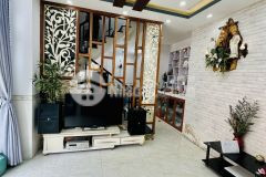 Nhà 3 tầng ngay trung tâm gigamall, hxh 5m, nhỉnh 4 tỷ, hiệp bình chánh