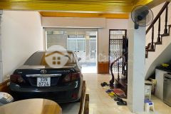 Bán nhà riêng đường láng quận đống đa ô tô tránh 48m chỉ 11 tỷ.