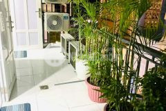 Hình thật,bán thật, nhà 3tầng, đường nguyễn trãi,p.2, quận 5.