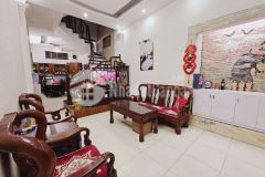 Bán nhà chùa láng, đống đa, dt 64m2, mt 5m, giá 10,5 tỷ