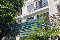 Chính chủ cần bán gấp nhà kdt văn khê 83m2x5t, mt 5m, đường 20m. giá 10,9 tỷ.