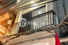 Ảnh thật 100 tt cầu giấy40m24tầngba gác đỗ cửagiá chỉ 4,39 tỷ