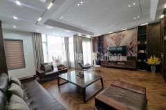 Bán nhà hiếm phố tạ quang bửu, hbt, ô tô, 45m, 5t, mt 4 m, 5 tỷ 9, lh 0984417892.