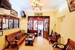 Nhà đẹp phố hoàng mai 3 bước ra ôtô tránh, 55m2 x 3t. gía 4.2 tỷ.