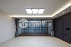 Cho thuê mặt bằng tầng trệt ngang hơn 8m thích hợp mở showroom tại trung tâm thành phố mizuland thô