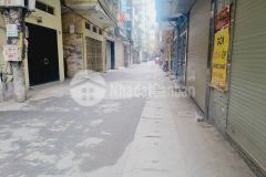 Bán nhà đẹp phân lô. quận thanh xuân. oto 7 chỗ cất trong nhà. lô góc 2 thoáng. 72m x4 tầng. mt4,6m