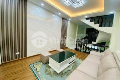 Bánnhà mới đẹp, ngõ nông, ô tô đỗ cửa, nhiều phòng ngủ.phố hot lê trọng tấn hà đông