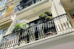 Ảnh thậttt cầu giấynhà 5 tầngmt4mô tô 4 chỗ đỗ giá chỉ 3,9 tỷ