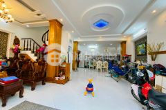 Hót hàng hiếm bán nhà gần công an p8, tp vũng tàu 80m2 3t ngang 8m10 ô tô vào nhà