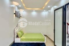 Bán nhà lĩnh nam 5 tầng ô tô đỗ nhà mới về ở luôn nhỉnh 3 tỷ.