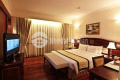 Bán khách sạn mặt biển đường hạ long hướng tây nam, phường 2