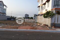 Bán 1000m2 đất đường nguyễn thị minh khai hướng đông nam