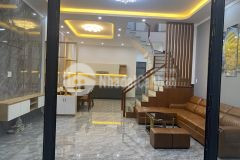 Nhà hẻm lý nam đế sang trọng nội thật sịn sò xây tâm huyết cần bán