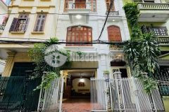 Nhà phố trần quốc hoàn, q. cầu giấy, phân lô, kd, ô tô vào nhà 68m2, mt 5.5m, 15.2 tỷ.