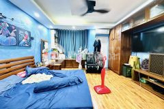 Bán nhà hào nam 45 x 5 tầng giá nhỉnh 4 tỷ