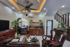 Nhà phố trung phụng quận đống đa dt 40m2 6t mt 4.3 giá hơn 5 tỷ.