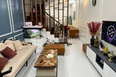 Bán nhà phân lô ôtô ngô thì nhậm 40m2x5t, mt 6m. giá nhỉnh 5 tỷ.