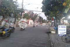 Bán miếng đất ngay đầu đường hồ bá phấn hẻm xe tăng quay đầu ngang 8m pháp lý chuẩn