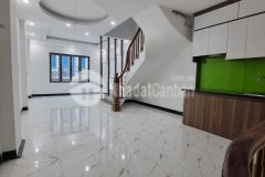 Nhà 5t tả thanh oai, dt40m2, mt4m ôtô đỗ, 3.1tỷ