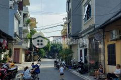 Nhà nguyễn sơn, long biên, trước nhà rộng thoáng, ô tô tránh đỗ, khu dân trí, 41m, 4 tỷ 6