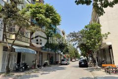 Bán nhà 04 26 đường 18m, khu đô thị ven sông hạc vỉa hè rộng, ô tô dt 65m3 tầng4.1 tỷ