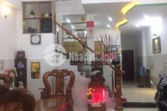 Diện tích 80m2. ngang 5m x 16m. đúc 1 trệt 1 lửng btct nhà có bề ngang rộng, tạo ra không gian rộng