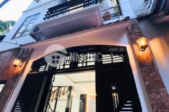 Dịch vọng hậu cầu giấylô góc 2 thoáng35m2giá chỉ 3,94 tỷ