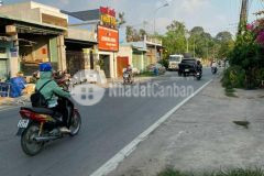 Bán nhà ở kết hợp văn phòng công ty điện tích sàn hơn 250m2 thổ cư 75m2 đã hoàn công, gồm sân xe hơi