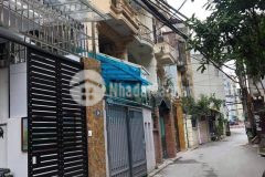 Bán nhà lạc long quân ngõ oto, thông võ chí công. nội thất cơ bản. 45m2x5t giá 5.1 tỷ