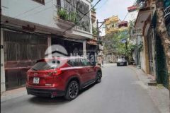 Bán gấp nhà phương liệt ô tô cất trong nhà 50m2 x 5 tầng 6,5tỷ