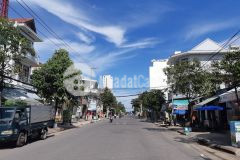 Bán nhà cũ gần biển, đường nguyễn duy hiệu, vĩnh hòa, nha trang