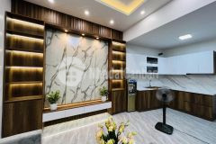 Mua nhà giá sốc 40m x 5 tầng x 4,5 tỷ hoàng hoa thám ngõ ba gác đua