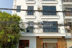 Bán nhà phố yên lộ hà đông ô tô tránh vỉa hè khủng để 3 ô tô k.d tốt dt 31 m gía 4.3 tỷ