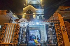 Kinh doanh vip, nợ bank bán nhà mặt tiền đường an dương vương, q.6, 70m2, 4 tầng, nhà mới