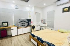 Siêu hiếm bán nhà ngọc khánh, ngõ nông gần phố, ba gác đỗ cửa, dt 44m2, chỉ 5 tỷ.