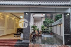 Bán biệt thự sân vườn cổ nhuế thang máy kinh doanh 120m mặt tiền 8m giá nhỉnh 11 tỷ.