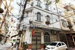 Siêu phẩm 6.5 tỷ 2 mặt thoáng, ô tô đỗ cửa, mt khủng mặt ngõ hồng hà dt 40m x 4t, sđcc