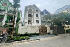 Cần bán biệt thự lưu hữu phước gara vew công viên 98m8m22 tỷ.