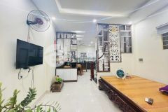 Nhà mỹđình cực kì đẹp, ở luôn, 2 thoáng, tặng nội thất, ô tô qua nhà, 35m2,5 tầng, 4.5tỷ