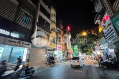 Giá rẻ bất ngờ, 7 tầng mặt phố trương định, hoàng mai, dt 56m x 7 tầng giá 10 tỷ