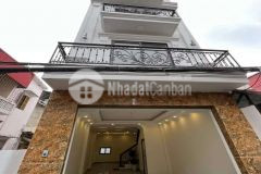 Nhà đẹp sài đồng, long biên, xây mới, ô tô vào nhà, sát phố, 51m2x4t, mặt tiền 4m, 4 tỷ 6