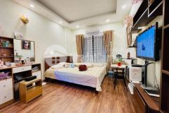 Bán nhà mai anh tuấn 57m2, mt 4.5m hai thoáng oto đỗ cửa 7.5 tỷ